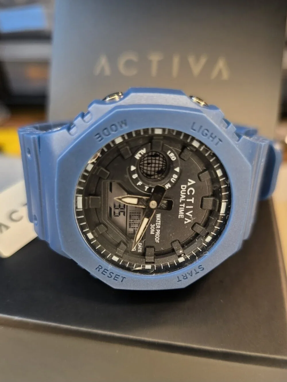 Activa Sonar X Invicta / Unisex Activewear Watch / Unisex / NWT